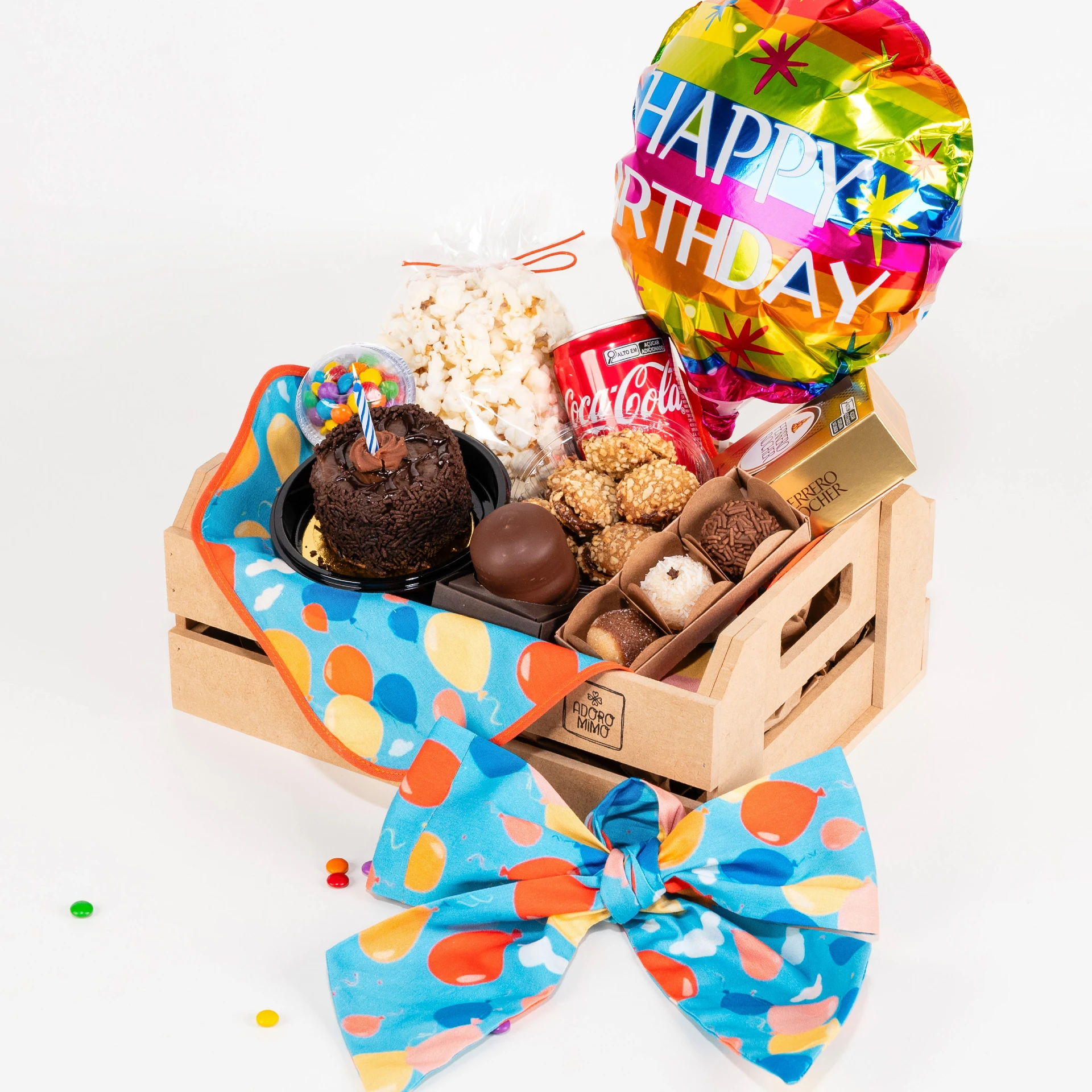 25-aniversario-madeira-azul-baloes-de-lado